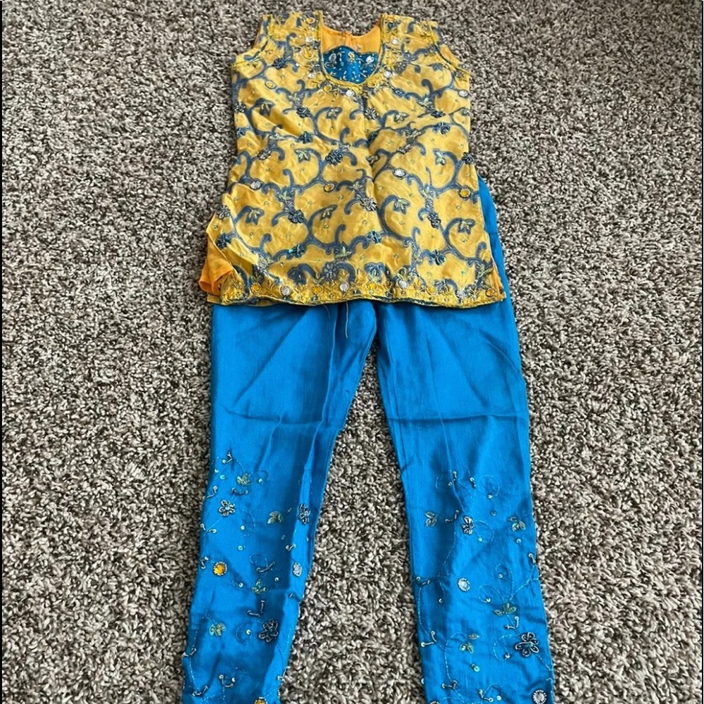 #006 Indian kids Pakistani suit size 18